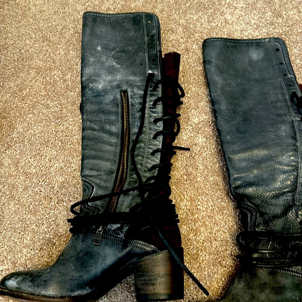 Women's Black Lace-Up Mid-Calf Heeled Boots